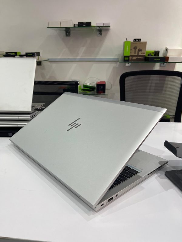 HP EliteBook 845 G7