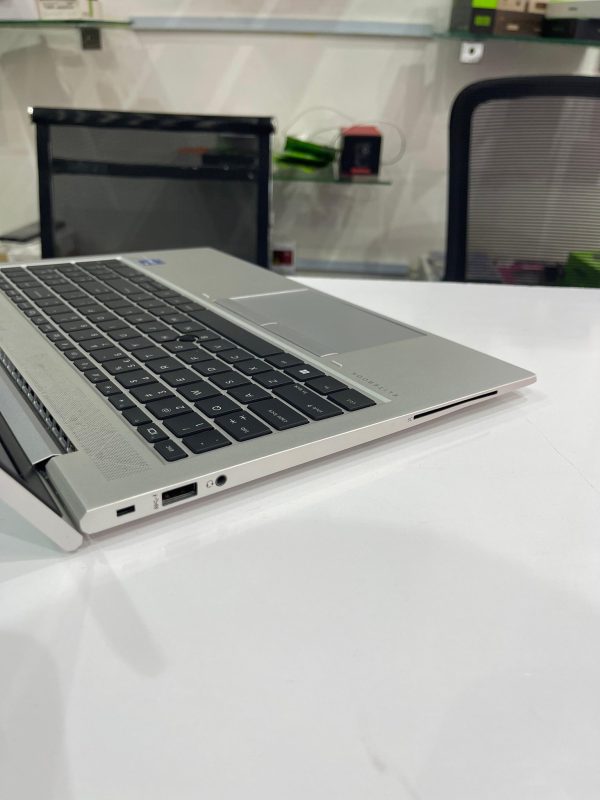 HP EliteBook 845 G7