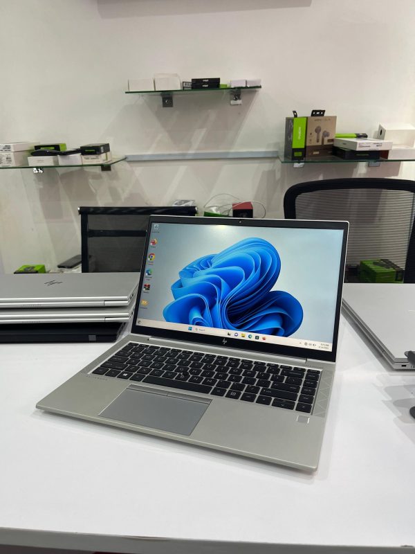 HP EliteBook 845 G7