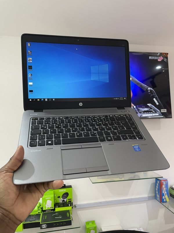 HP Elitebook 840